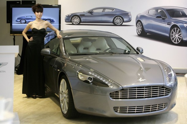 Aston Martin Rapide 2010