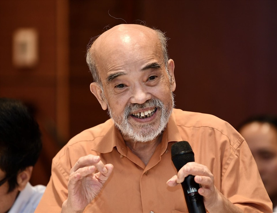 GS. Đặng Hùng Võ.