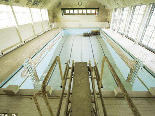 Bể bơi của Làng Olympic