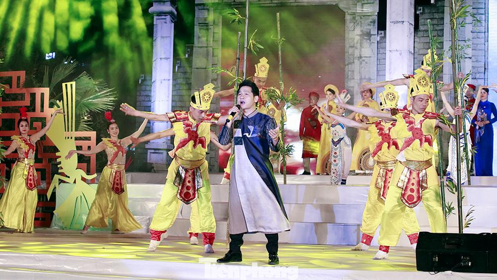 Một tiết mục văn nghệ tại chương trình nghệ thuật.