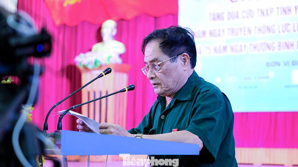 Đồng chí Nguyễn Văn Tỉnh - Chủ tịch Hội cựu thanh niên xung phong tỉnh Yên Bái, cám ơn các cấp chính quyền, đơn vị tài trợ những năm qua luôn quan tâm, tạo điều kiện giúp đỡ, tri ân các cựu thanh niên xung phong có hoàn cảnh khó khăn trên địa bàn tỉnh Yên Bái.