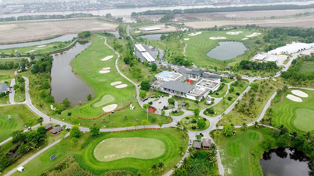 Một số hình ảnh nhìn từ trên cao toàn cảnh sân Vinpearl Golf Hải Phòng trong ngày khởi tranh Giải Golf Hải Phòng mở rộng - Cúp Hoa Phượng 2022.