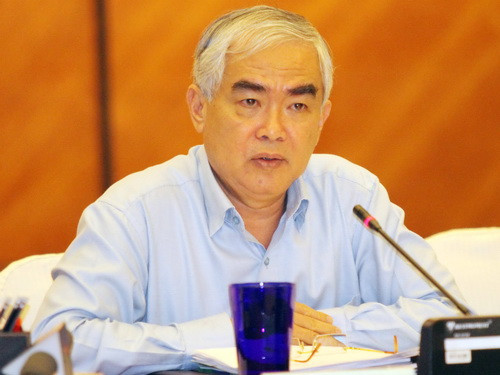 Ông Lê Hùng Dũng . Ông Lê Hùng Dũng