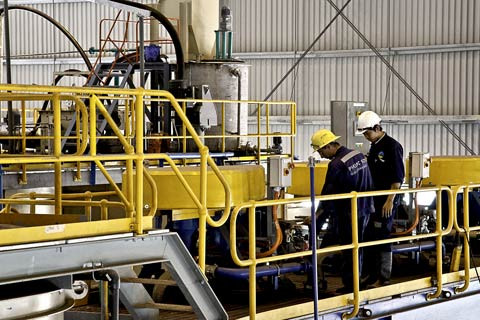 Xử lý quặng bằng hóa chất