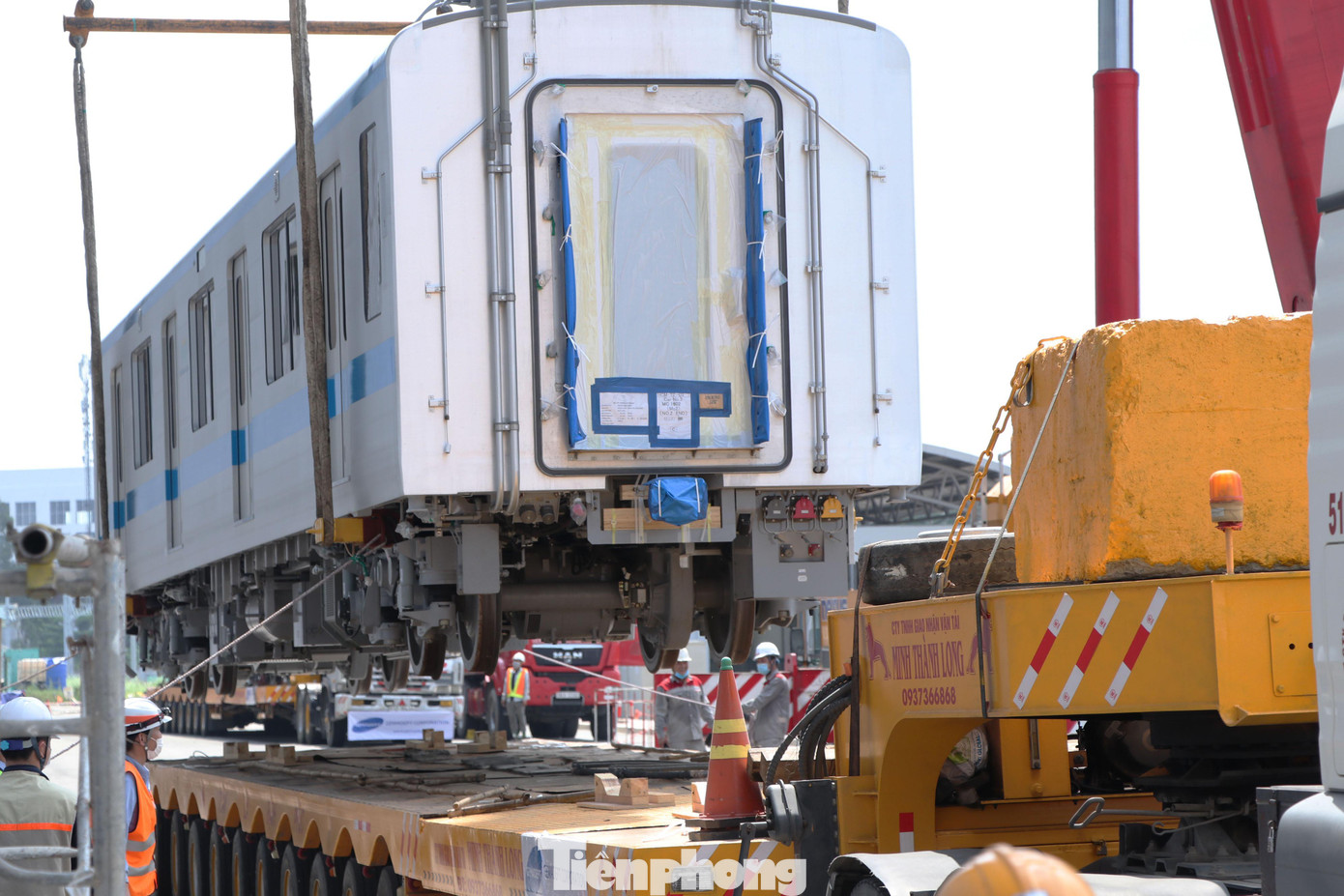 Theo Ban quản lý đường sắt đô thị TPHCM, sau khi lắp ráp vào đường ray, đoàn tàu sẽ được tiến hành vận hành thử nghiệm theo từng giai đoạn như vận hành thử nghiệm trong Depot; Vận hành thử nghiệm trên đường ray chính. Theo Ban quản lý đường sắt đô thị TPHCM, sau khi lắp ráp vào đường ray, đoàn tàu sẽ được tiến hành vận hành thử nghiệm theo từng giai đoạn như vận hành thử nghiệm trong Depot; Vận hành thử nghiệm trên đường ray chính.