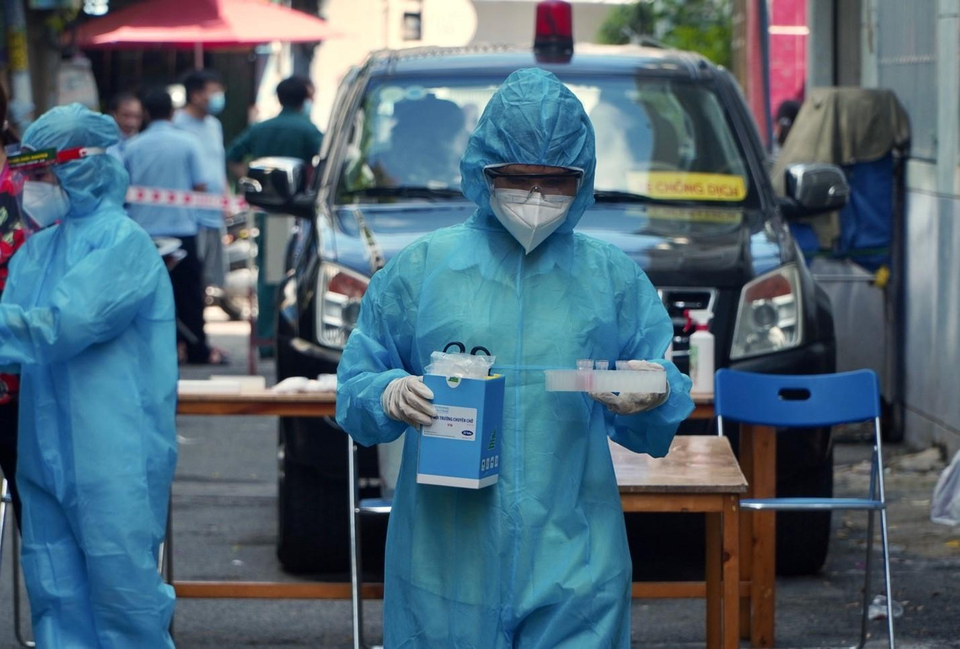 Ngành Y tê TPHCM khẩn trương truy vết COVID-19 liên quan đến Hội thánh. Ngành Y tê TPHCM khẩn trương truy vết COVID-19 liên quan đến Hội thánh.