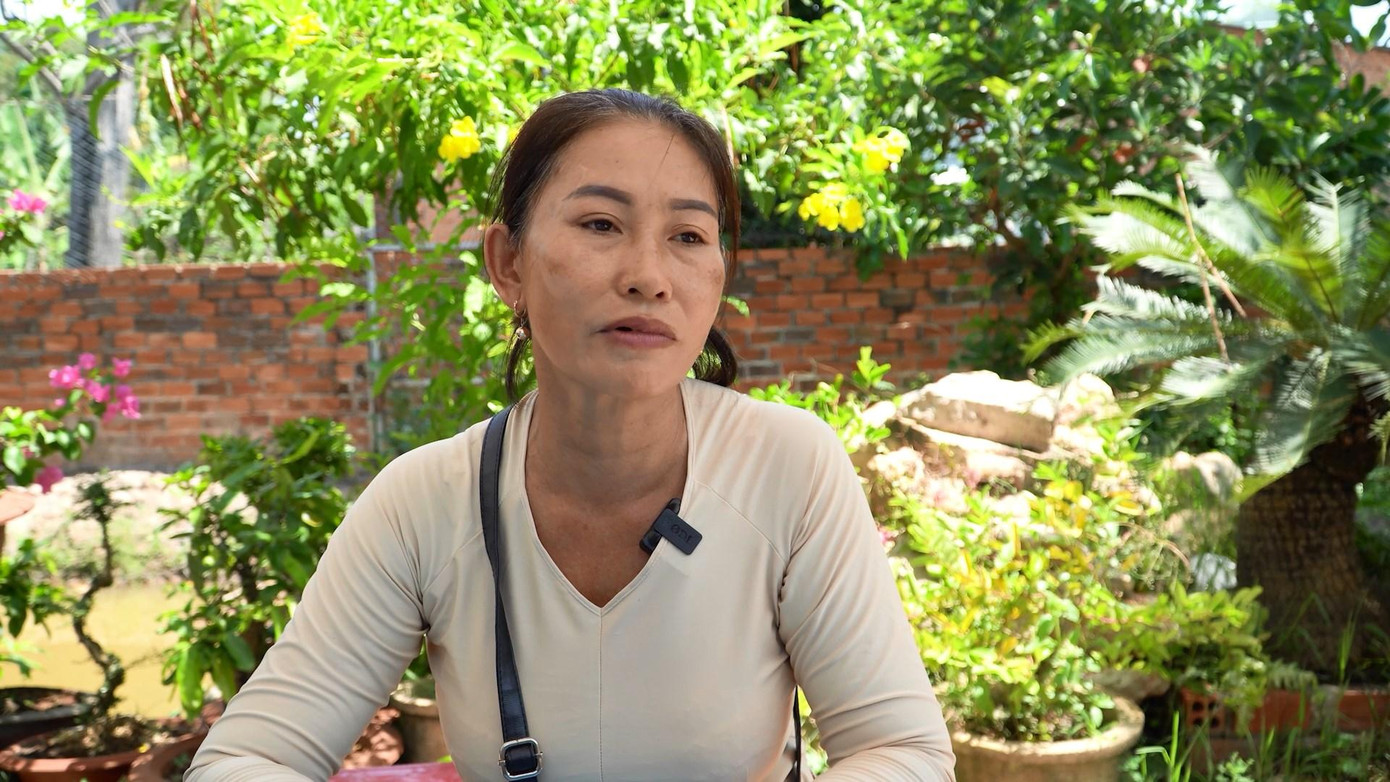 Bà Hồng chia sẻ về nghĩa cử của con mình. Bà Hồng chia sẻ về nghĩa cử của con mình.