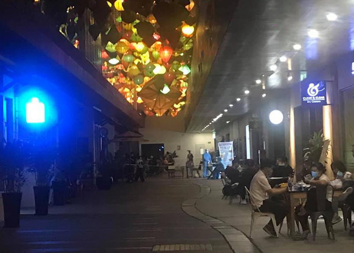 Khu vực liên quan ca nghi nhiễm được khoanh vùng.