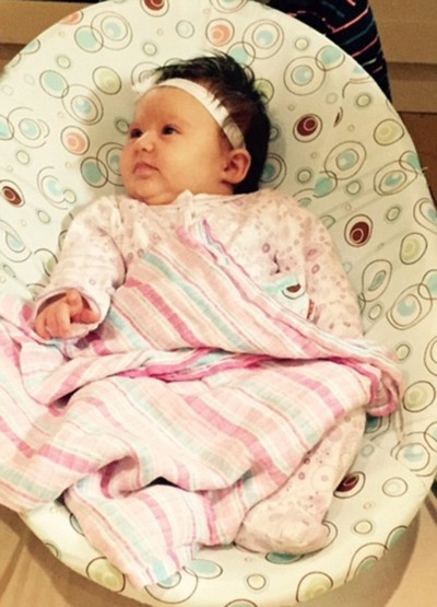 Kỳ lạ dòng họ hơn 200 năm mới sinh được con gái ảnh 1