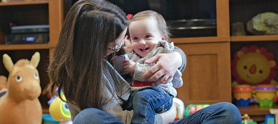 Amplatzer Piccolo Occluder đã hỗ trợ các bác sĩ điều trị còn ống động mạch cho bé Irie Felkner