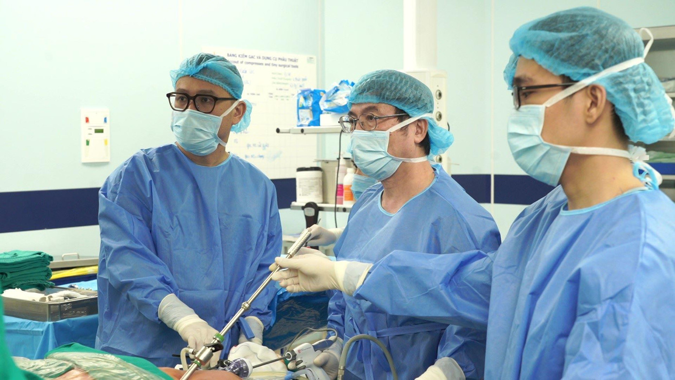 UTTQ đã trở thành phẫu thuật thường quy tại Vinmec với những cải tiến kỹ thuật giúp người bệnh ít tai biến, biến chứng, bệnh nhân ít đau, nhanh hồi phục, thẩm mĩ và vẫn đạt được tính triệt căn