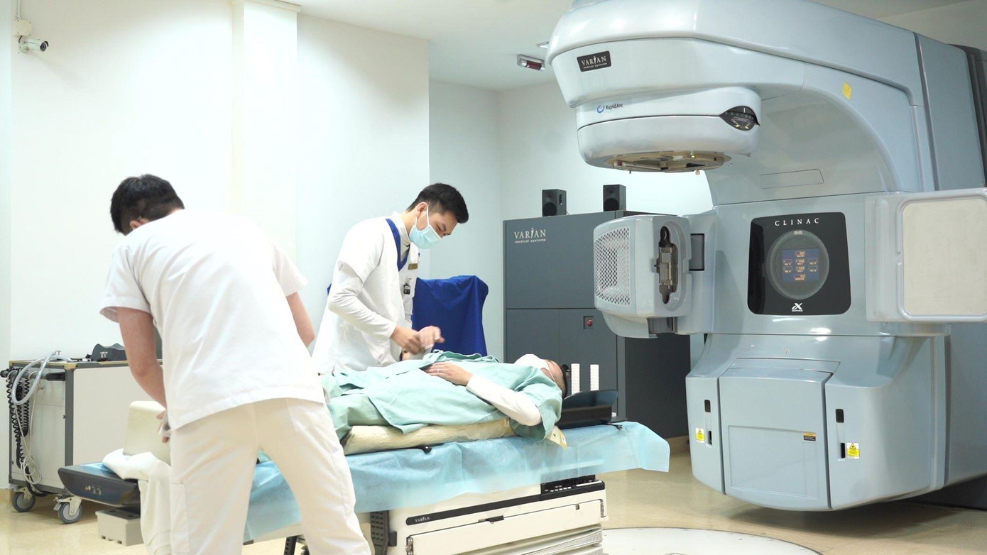Vinmec ứng dụng công nghệ xạ trị 4D tối ưu được hiệu quả điều trị, đồng thời bảo vệ được các cơ quan quan trọng xung quanh thực quản