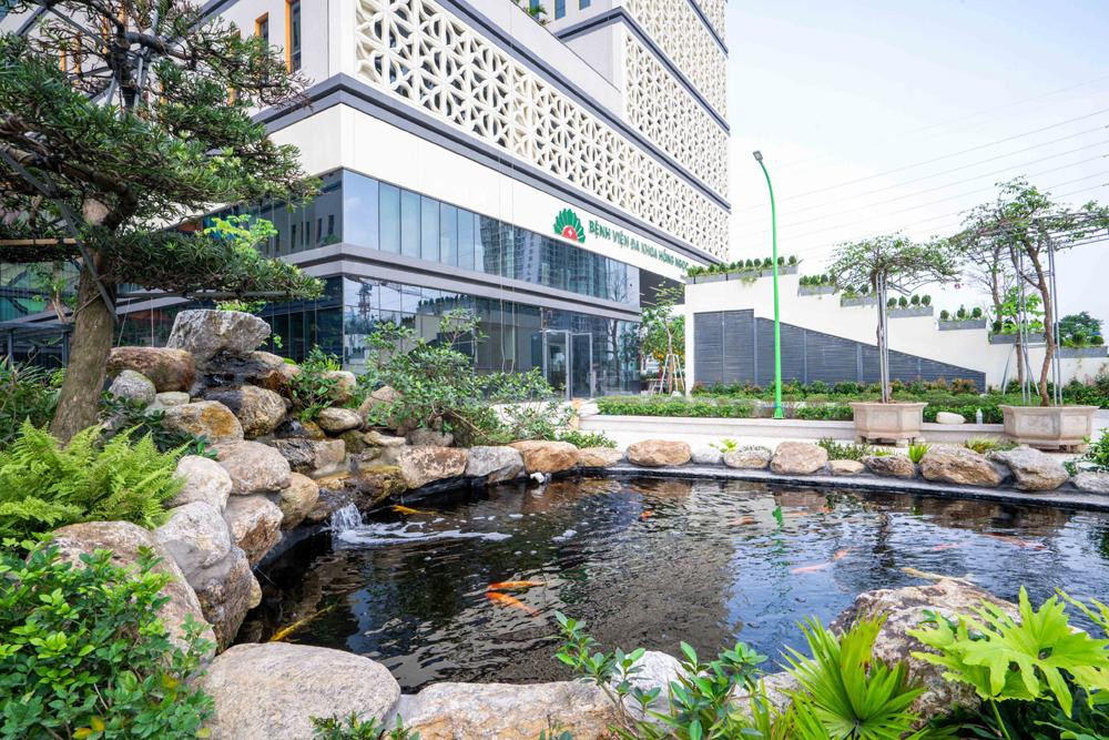 Không gian xanh hòa nhập thiên nhiên tại Bệnh viện Hồng Ngọc Phúc Trường Minh