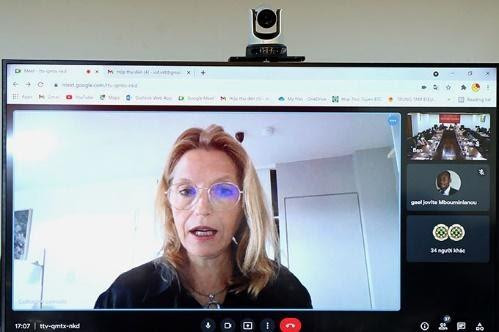 Bà Catherine Lemesle - Tổng thư ký Hiệp hội Kho bạc quốc tế phát biểu