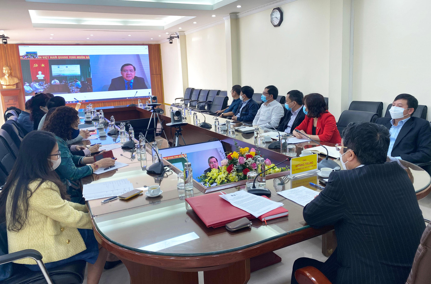 Ông Trần Thanh Vũ – Chủ tịch CropLife Việt Nam phát biểu tại Lễ ký kết Ông Trần Thanh Vũ – Chủ tịch CropLife Việt Nam phát biểu tại Lễ ký kết