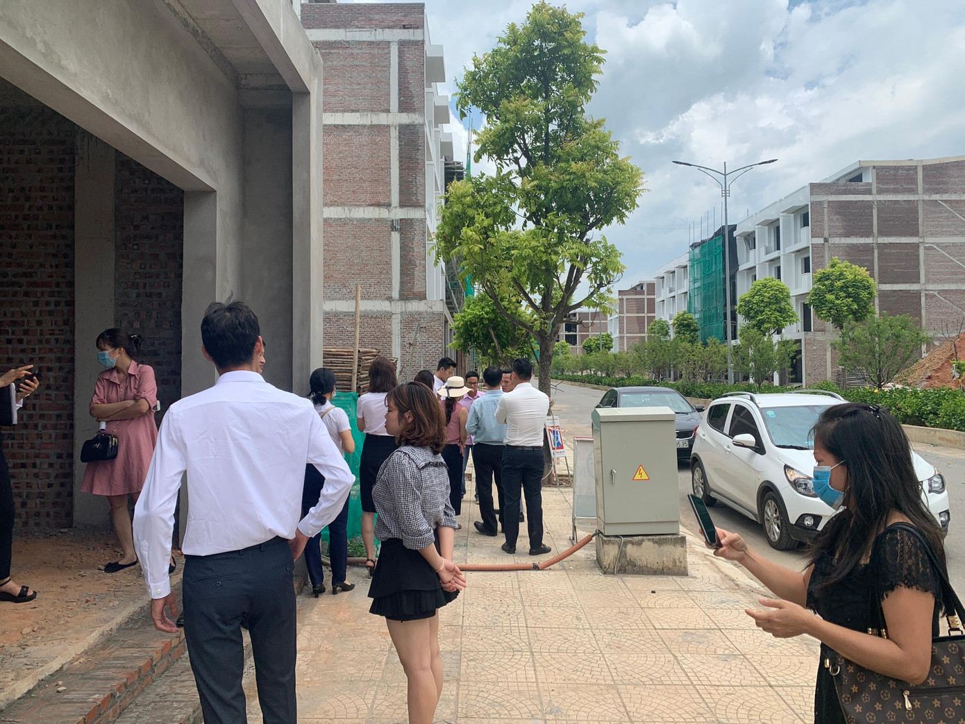 Cuối tuần, lượng khách đổ về các Dự án BĐS tại Vĩnh Phúc tăng cao. Cuối tuần, lượng khách đổ về các Dự án BĐS tại Vĩnh Phúc tăng cao.