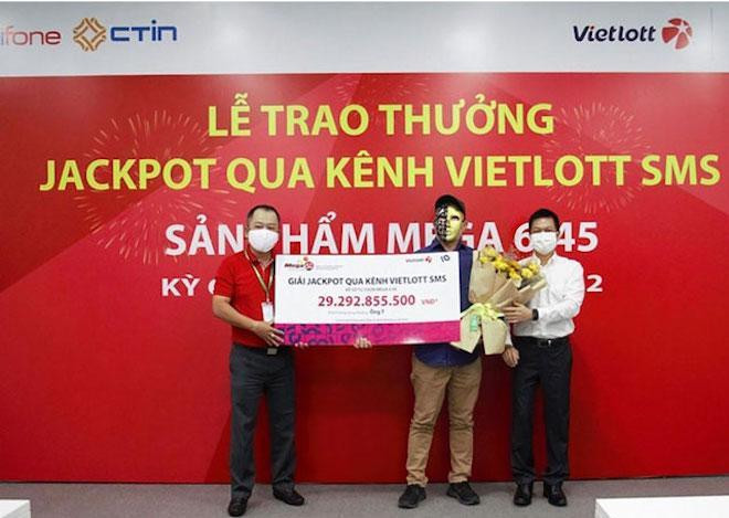 Một thuê bao MobiFone trúng xổ số hơn 29 tỉ đồng nhờ Vietlott SMS Một thuê bao MobiFone trúng xổ số hơn 29 tỉ đồng nhờ Vietlott SMS