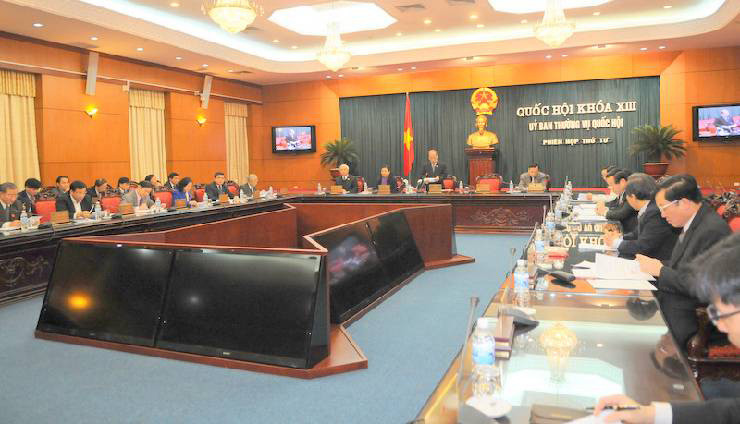 Quang cảnh phiên họp UBTVQH