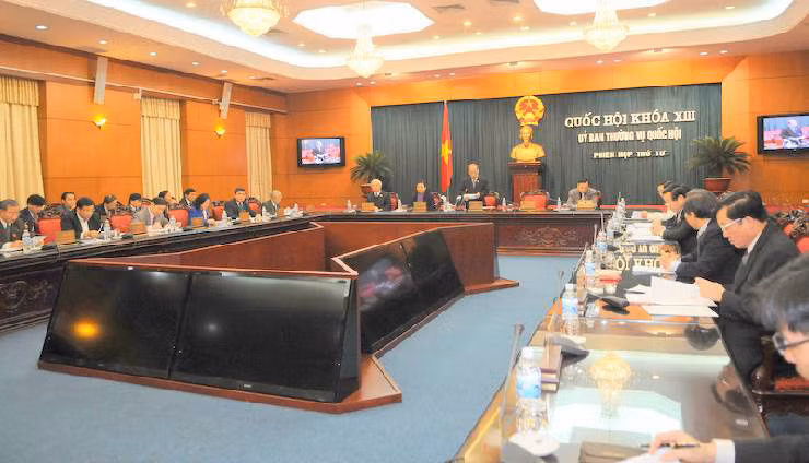 Quang cảnh phiên họp UBTVQH