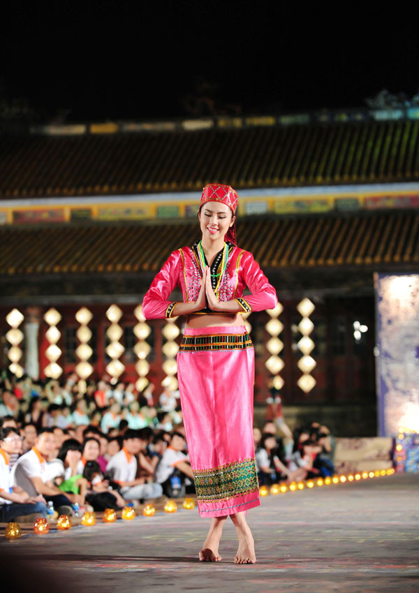 Ngọc Hân nổi bật trong 'Đêm phương Đông' huyền bí ảnh 7