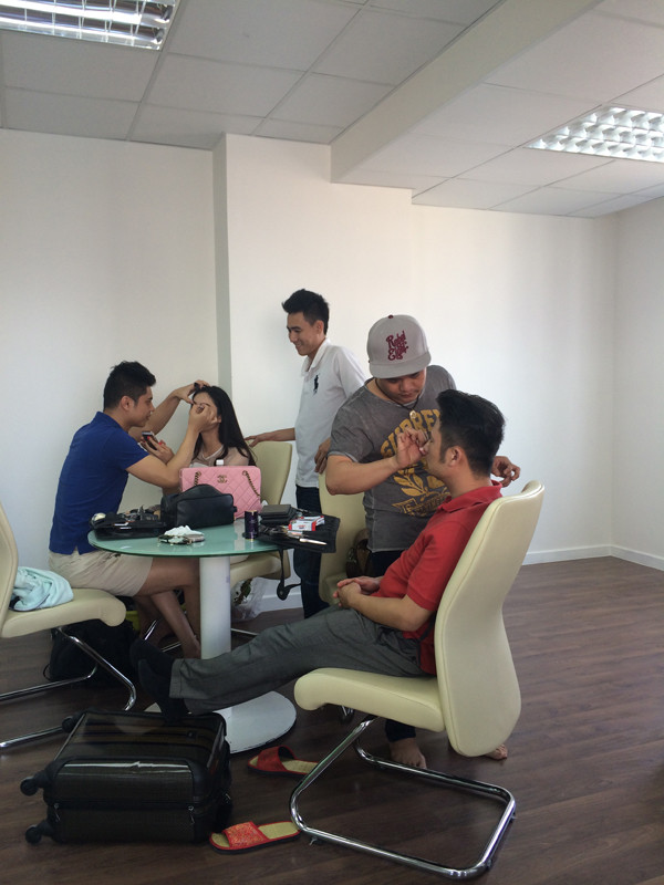 Những hình ảnh của Bằng Kiều và Linh Chi trong MV mới ảnh 9