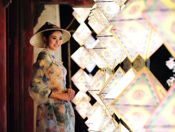 Ngọc Hân nổi bật trong 'Đêm phương Đông' huyền bí ảnh 2