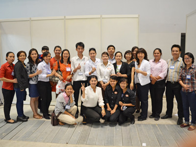 Tập thể HC vui mừng trước chiến thắng của Tuấn