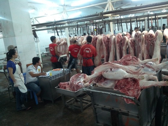 Lái sẽ là người giao dịch, sau đó phân phối đến tiểu thương chợ lẻ