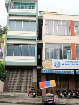 Đường luồng giữa hai nhà 178 và 180 Triệu Nữ Vương