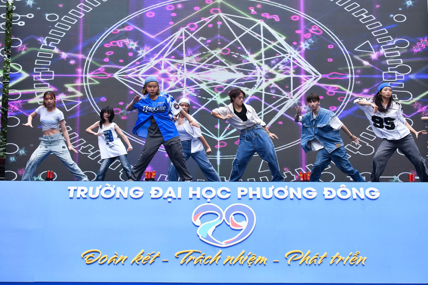 Những tiết mục đặc sắc, sôi động trong lễ khai giảng.