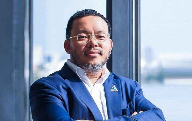 Ông Lương Trí Thìn - Chủ tịch Hội đồng quản trị Đất Xanh - đã bán 20 triệu cổ phiếu DXG. Ông Lương Trí Thìn - Chủ tịch Hội đồng quản trị Đất Xanh - đã bán 20 triệu cổ phiếu DXG.