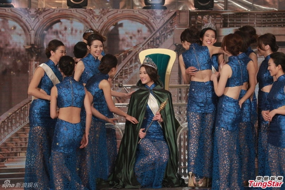 Tân Hoa hậu Quốc tế Trung Quốc bị chê vì 'già trước tuổi' ảnh 4