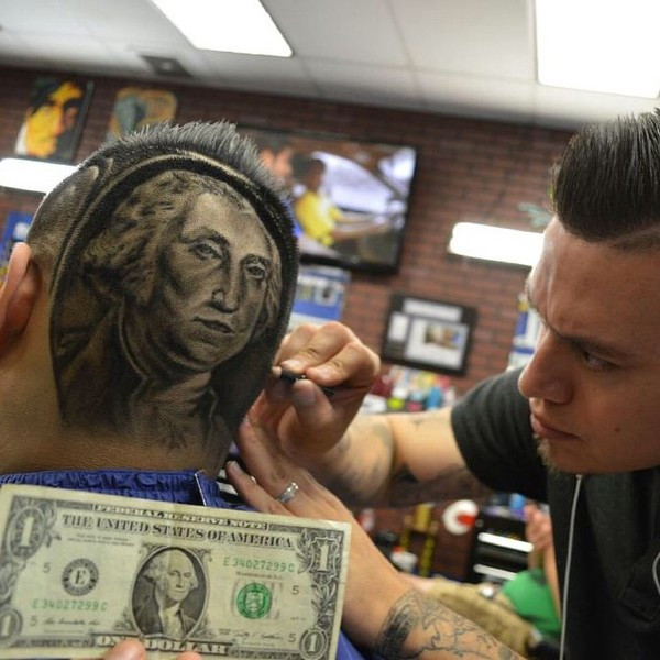 Nể phục nghệ nhân “điêu khắc” chân dung người nổi tiếng trên đầu ảnh 9