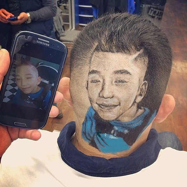 Nể phục nghệ nhân “điêu khắc” chân dung người nổi tiếng trên đầu ảnh 6