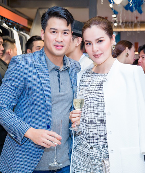 Khánh My chúc mừng em chồng Hà Tăng mở cửa hàng mới ảnh 4