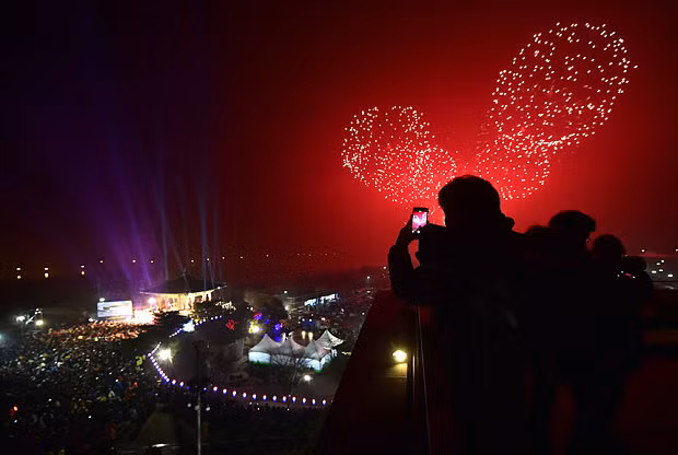 Thế giới tưng bừng chào đón năm mới 2016 ảnh 7