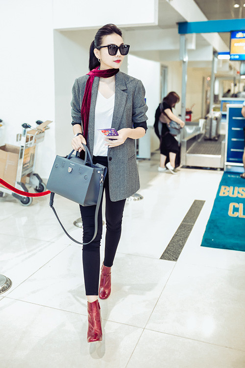 Thanh Hằng diện phụ kiện gần nửa tỷ ra sân bay ảnh 6