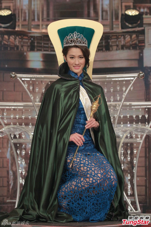 Tân Hoa hậu Quốc tế Trung Quốc bị chê vì 'già trước tuổi' ảnh 2