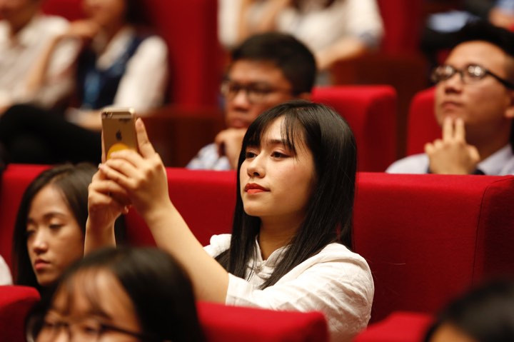 Tỷ phú Jack Ma chúc giới trẻ Việt Nam luôn tiến về phía trước ảnh 16