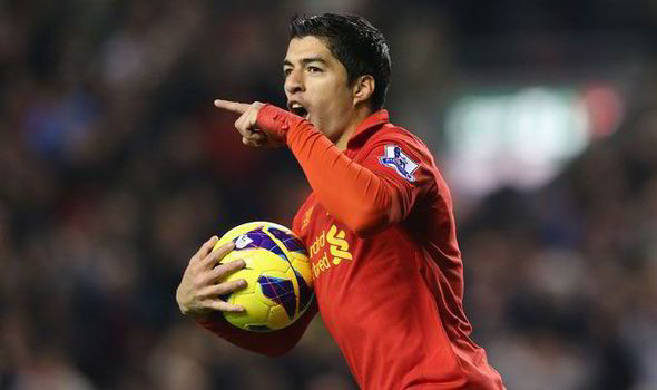 Suarez chơi thăng hoa trong màu áo Liverpool. Suarez chơi thăng hoa trong màu áo Liverpool