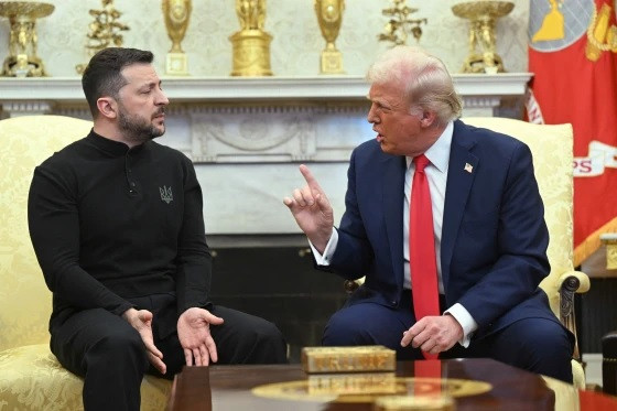 Tổng thống Mỹ Donald Trump và Tổng thống Ukraine Volodymyr Zelensky gặp nhau tại Phòng Bầu dục của Nhà Trắng hôm 28/2/2025. Ảnh: Getty Images. Tổng thống Mỹ Donald Trump và Tổng thống Ukraine Volodymyr Zelensky gặp nhau tại Phòng Bầu dục của Nhà Trắng hôm 28/2/2025. Ảnh: Getty Images.