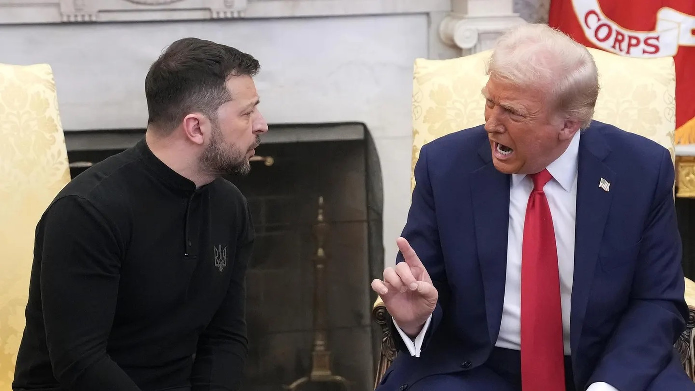 Tổng thống Mỹ Donald Trump to tiếng với Tổng thống Ukraine Volodymyr Zelensky trong Phòng Bầu dục của Nhà Trắng hôm 28/2/2025. Ảnh: Getty Images. Tổng thống Mỹ Donald Trump to tiếng với Tổng thống Ukraine Volodymyr Zelensky trong Phòng Bầu dục của Nhà Trắng hôm 28/2/2025. Ảnh: Getty Images.