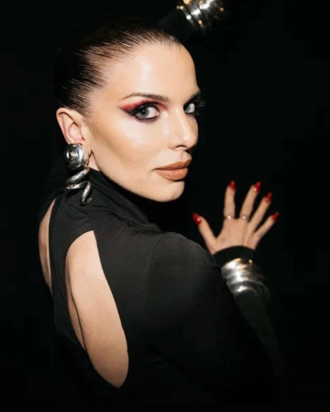 Cô tiết lộ thêm, lúc ở bên Kanye, ngay cả thời gian dành cho con trai 13 tháng Valentino cũng rất khó khăn.