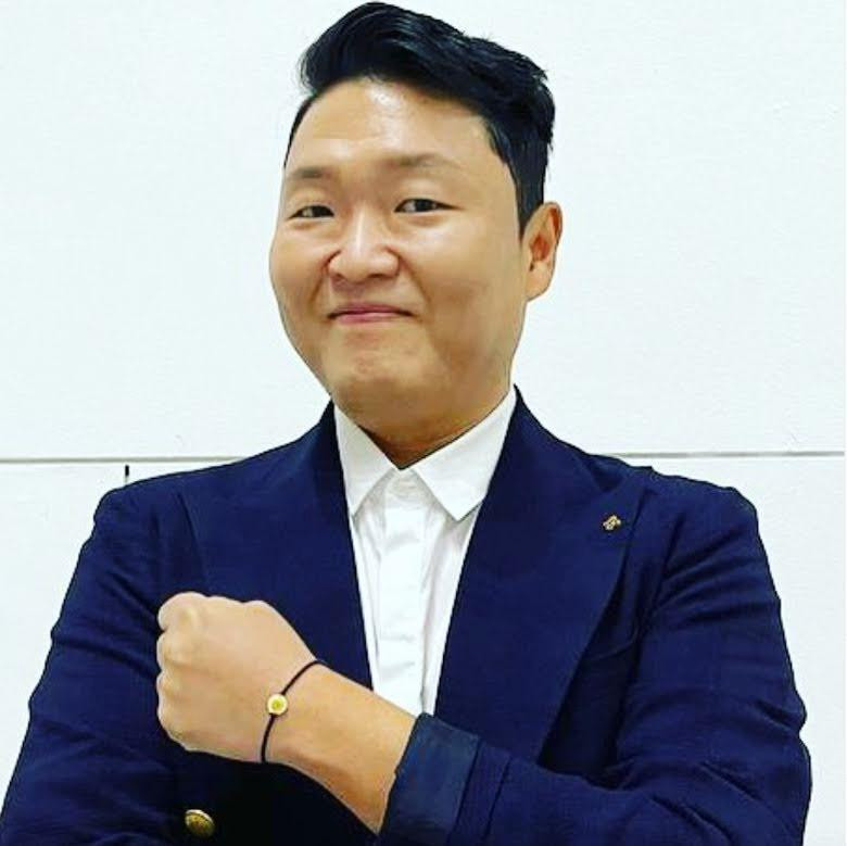 5. Psy: Đến nay, người ta vẫn nhớ đến Psy nhiều nhất với hit "Gangnam Style". 5. Psy: Đến nay, người ta vẫn nhớ đến Psy nhiều nhất với hit "Gangnam Style".