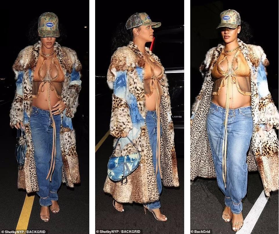 Được biết, chiếc áo khoác dáng dài của nữ tỷ phú 8x có giá hơn 6.935 bảng Anh (hơn 213 triệu đồng).