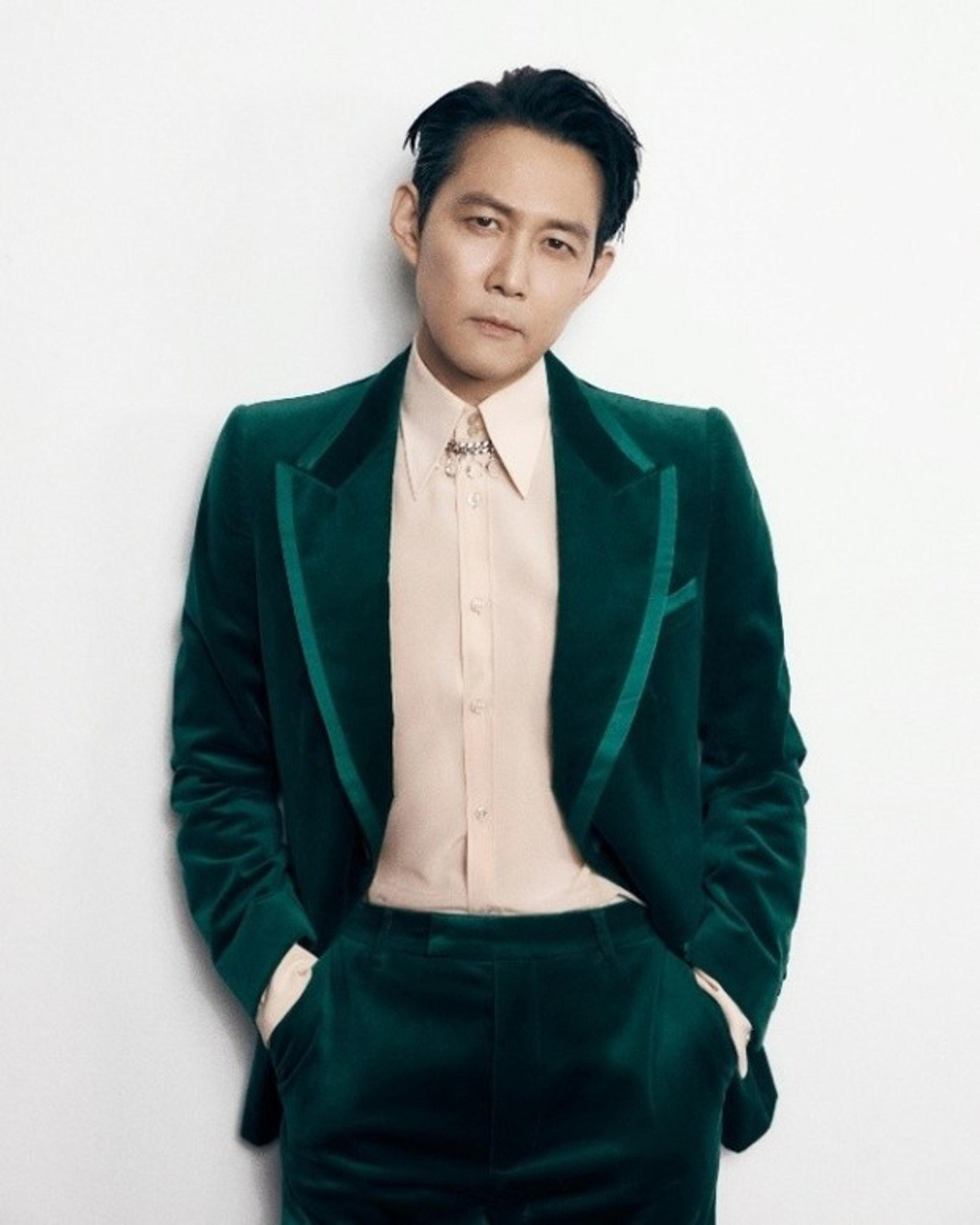 14. Lee Jung Jae: Nổi tiếng trong nước và châu Á từ lâu, nhưng phải đến "Trò chơi con mực" (Squid Game), tên tuổi Lee Jung Jae mới "phủ sóng" toàn cầu. 14. Lee Jung Jae: Nổi tiếng trong nước và châu Á từ lâu, nhưng phải đến "Trò chơi con mực" (Squid Game), tên tuổi Lee Jung Jae mới "phủ sóng" toàn cầu.