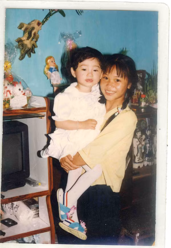 My được các anh, chị em họ rất yêu quý