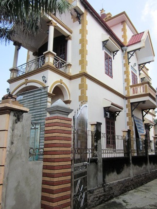 Hùng đã chuyển về ngôi nhà của chị gái để sinh sống (Ảnh Anh Tuân)