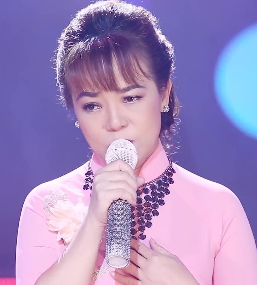 Ca sỹ Phương Quế Như