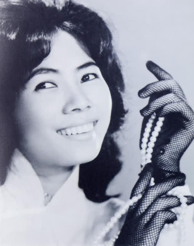 Danh ca Phương Dung hồi trẻ Danh ca Phương Dung hồi trẻ